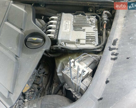 Білий Порше Cayenne, об'ємом двигуна 3 л та пробігом 90 тис. км за 48339 $, фото 22 на Automoto.ua