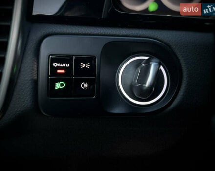 Белый Порше Каен, объемом двигателя 3 л и пробегом 39 тыс. км за 49900 $, фото 46 на Automoto.ua