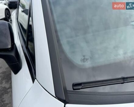 Білий Порше Cayenne, об'ємом двигуна 3 л та пробігом 33 тис. км за 59900 $, фото 69 на Automoto.ua