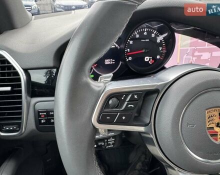 Білий Порше Cayenne, об'ємом двигуна 3 л та пробігом 33 тис. км за 59900 $, фото 2 на Automoto.ua