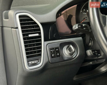 Порше Каен 2018 в Одессе на Automoto.ua Белый Порше Каен, объемом двигателя 3 л и пробегом 45 тыс. км за 52500 $, фото 50 на Automoto.ua