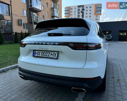 Білий Порше Cayenne, об'ємом двигуна 3 л та пробігом 92 тис. км за 55000 $, фото 6 на Automoto.ua
