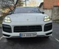 Белый Порше Каен, объемом двигателя 3 л и пробегом 127 тыс. км за 130000 $, фото 3 на Automoto.ua
