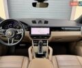 Белый Порше Каен, объемом двигателя 3 л и пробегом 49 тыс. км за 71400 $, фото 88 на Automoto.ua