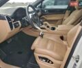 Білий Порше Cayenne, об'ємом двигуна 3 л та пробігом 87 тис. км за 29600 $, фото 4 на Automoto.ua