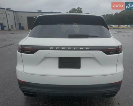 Белый Порше Каен, объемом двигателя 3 л и пробегом 97 тыс. км за 19000 $, фото 5 на Automoto.ua