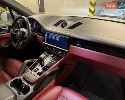 Белый Порше Каен, объемом двигателя 2.89 л и пробегом 62 тыс. км за 61255 $, фото 48 на Automoto.ua