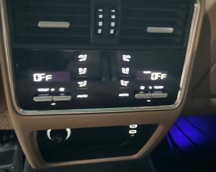 Білий Порше Cayenne, об'ємом двигуна 3 л та пробігом 91 тис. км за 56800 $, фото 20 на Automoto.ua