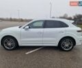 Белый Порше Каен, объемом двигателя 2.89 л и пробегом 166 тыс. км за 55000 $, фото 7 на Automoto.ua