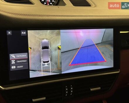 Белый Порше Каен, объемом двигателя 2.89 л и пробегом 62 тыс. км за 61255 $, фото 55 на Automoto.ua