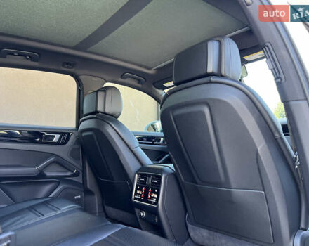 Белый Порше Каен, объемом двигателя 3 л и пробегом 28 тыс. км за 49900 $, фото 36 на Automoto.ua
