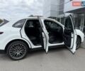 Белый Порше Каен, объемом двигателя 2.98 л и пробегом 33 тыс. км за 56000 $, фото 13 на Automoto.ua