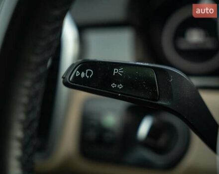 Білий Порше Cayenne, об'ємом двигуна 3 л та пробігом 60 тис. км за 64900 $, фото 38 на Automoto.ua