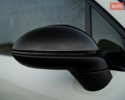 Білий Порше Cayenne, об'ємом двигуна 3 л та пробігом 60 тис. км за 64900 $, фото 14 на Automoto.ua