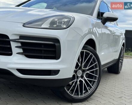 Белый Порше Каен, объемом двигателя 3 л и пробегом 49 тыс. км за 71400 $, фото 27 на Automoto.ua