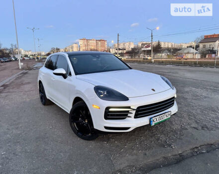 Білий Порше Cayenne, об'ємом двигуна 3 л та пробігом 41 тис. км за 57000 $, фото 1 на Automoto.ua