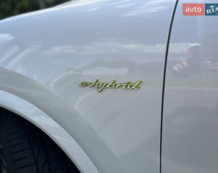 Білий Порше Cayenne, об'ємом двигуна 3 л та пробігом 91 тис. км за 59900 $, фото 6 на Automoto.ua