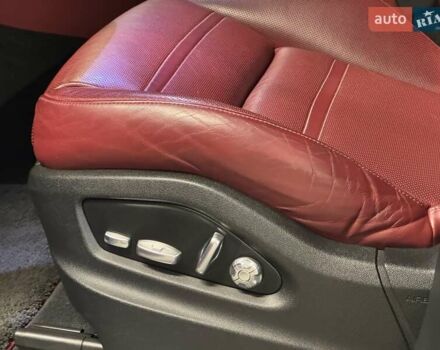 Белый Порше Каен, объемом двигателя 2.89 л и пробегом 62 тыс. км за 61255 $, фото 37 на Automoto.ua