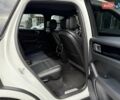 Белый Порше Каен, объемом двигателя 2.98 л и пробегом 33 тыс. км за 56000 $, фото 14 на Automoto.ua