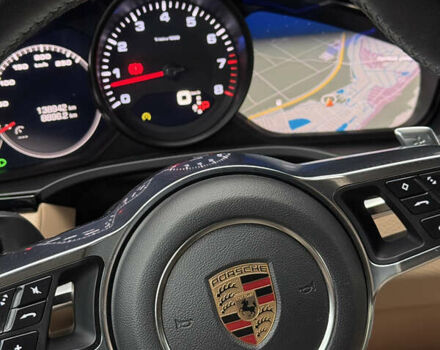 Білий Порше Cayenne, об'ємом двигуна 3 л та пробігом 138 тис. км за 55000 $, фото 12 на Automoto.ua