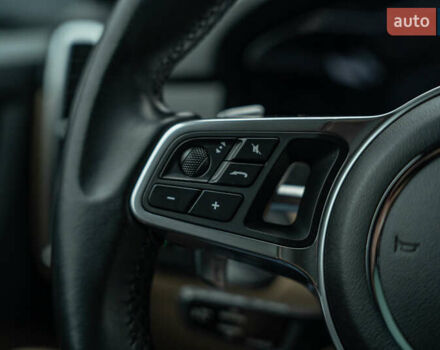 Белый Порше Каен, объемом двигателя 3 л и пробегом 116 тыс. км за 44900 $, фото 27 на Automoto.ua