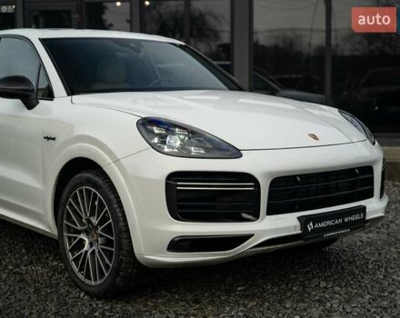 Білий Порше Cayenne, об'ємом двигуна 3 л та пробігом 60 тис. км за 64900 $, фото 12 на Automoto.ua