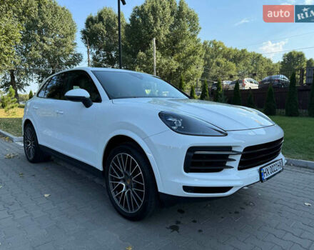 Білий Порше Cayenne, об'ємом двигуна 3 л та пробігом 92 тис. км за 55000 $, фото 2 на Automoto.ua