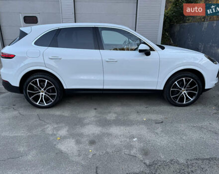 Білий Порше Cayenne, об'ємом двигуна 3 л та пробігом 43 тис. км за 62000 $, фото 7 на Automoto.ua