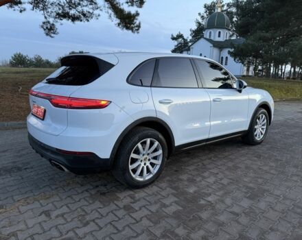 Белый Порше Каен, объемом двигателя 3 л и пробегом 96 тыс. км за 41800 $, фото 3 на Automoto.ua