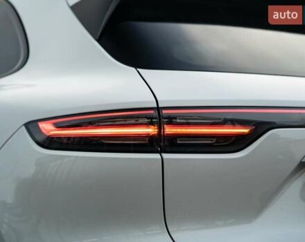 Білий Порше Cayenne, об'ємом двигуна 3 л та пробігом 60 тис. км за 64900 $, фото 7 на Automoto.ua