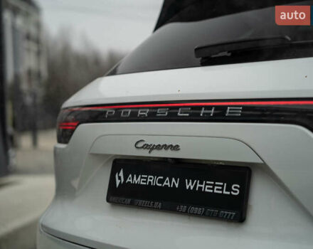 Белый Порше Каен, объемом двигателя 3 л и пробегом 116 тыс. км за 44900 $, фото 6 на Automoto.ua