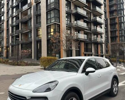 Білий Порше Cayenne, об'ємом двигуна 3 л та пробігом 138 тис. км за 55000 $, фото 2 на Automoto.ua
