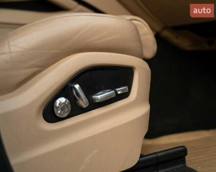 Білий Порше Cayenne, об'ємом двигуна 3 л та пробігом 60 тис. км за 64900 $, фото 54 на Automoto.ua