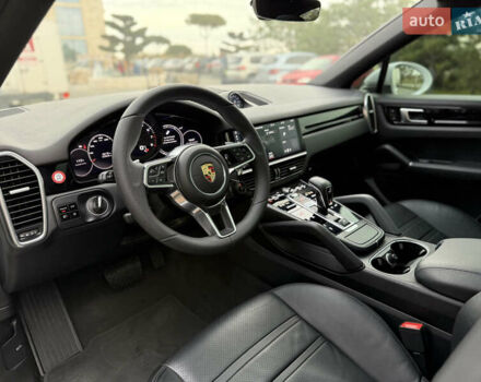 Білий Порше Cayenne, об'ємом двигуна 3 л та пробігом 45 тис. км за 59500 $, фото 31 на Automoto.ua