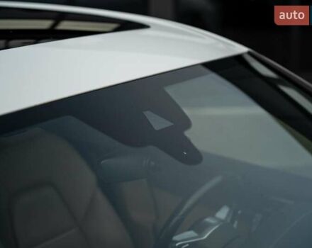 Білий Порше Cayenne, об'ємом двигуна 3 л та пробігом 60 тис. км за 64900 $, фото 13 на Automoto.ua