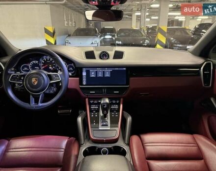 Белый Порше Каен, объемом двигателя 2.89 л и пробегом 62 тыс. км за 61255 $, фото 28 на Automoto.ua