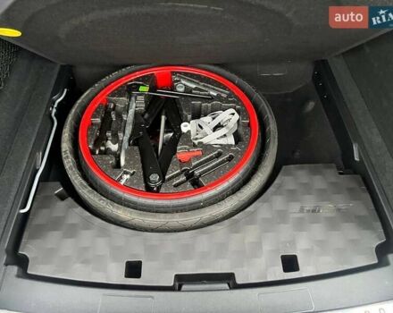 Білий Порше Cayenne, об'ємом двигуна 3 л та пробігом 91 тис. км за 56800 $, фото 23 на Automoto.ua