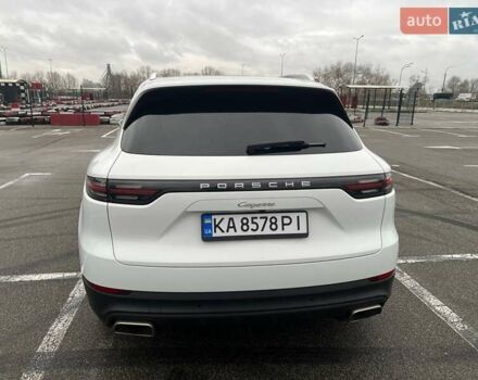 Білий Порше Cayenne, об'ємом двигуна 3 л та пробігом 91 тис. км за 56800 $, фото 3 на Automoto.ua