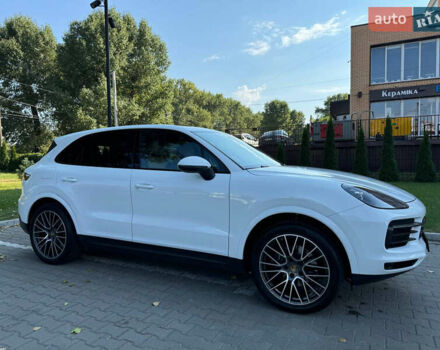 Білий Порше Cayenne, об'ємом двигуна 3 л та пробігом 92 тис. км за 55000 $, фото 3 на Automoto.ua