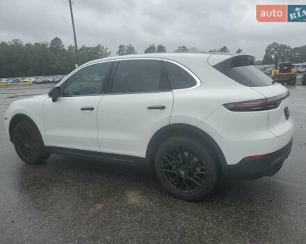 Белый Порше Каен, объемом двигателя 3 л и пробегом 97 тыс. км за 19000 $, фото 2 на Automoto.ua