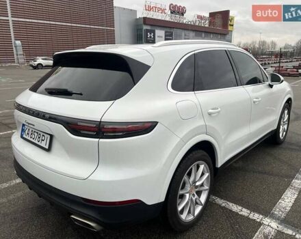 Білий Порше Cayenne, об'ємом двигуна 3 л та пробігом 91 тис. км за 56800 $, фото 5 на Automoto.ua