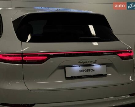 Белый Порше Каен, объемом двигателя 2.89 л и пробегом 62 тыс. км за 61255 $, фото 14 на Automoto.ua