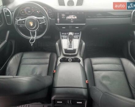 Белый Порше Каен, объемом двигателя 3 л и пробегом 97 тыс. км за 19000 $, фото 7 на Automoto.ua