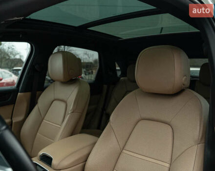 Белый Порше Каен, объемом двигателя 3 л и пробегом 116 тыс. км за 44900 $, фото 40 на Automoto.ua