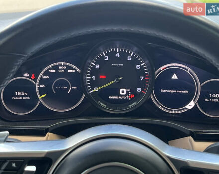 Білий Порше Cayenne, об'ємом двигуна 3 л та пробігом 91 тис. км за 59900 $, фото 18 на Automoto.ua