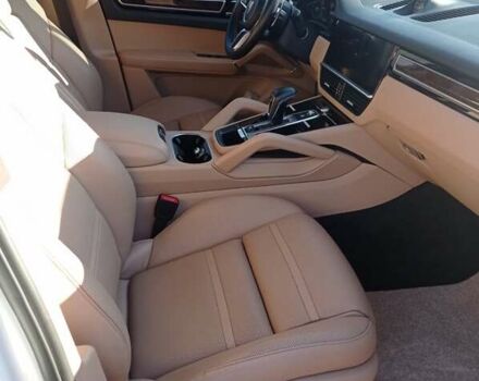 Белый Порше Каен, объемом двигателя 3 л и пробегом 105 тыс. км за 67000 $, фото 15 на Automoto.ua