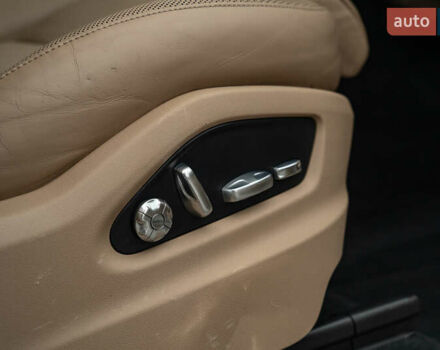 Белый Порше Каен, объемом двигателя 3 л и пробегом 116 тыс. км за 44900 $, фото 38 на Automoto.ua