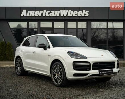 Білий Порше Cayenne, об'ємом двигуна 3 л та пробігом 60 тис. км за 64900 $, фото 2 на Automoto.ua