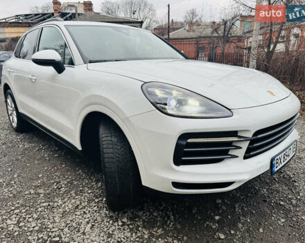 Белый Порше Каен, объемом двигателя 3 л и пробегом 56 тыс. км за 57000 $, фото 7 на Automoto.ua