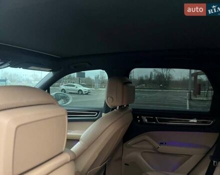 Білий Порше Cayenne, об'ємом двигуна 3 л та пробігом 91 тис. км за 56800 $, фото 21 на Automoto.ua